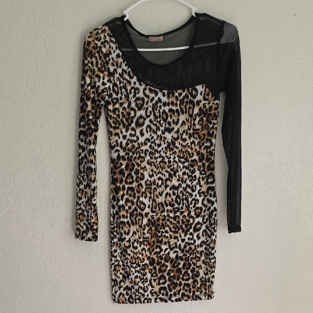 🔴Fashion Magazine Asymmetrical Leopard Dress with Black Mesh